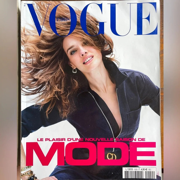 VOGUE Paris 1009 August 2020 Liya Vodianova Sadli Inez Kean Whitehead - Picture 1 of 1